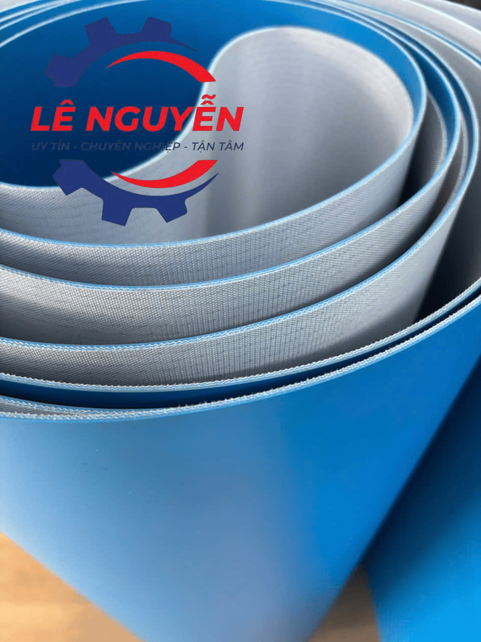 Băng tải PU xanh dương dày 2mm - Ảnh 2