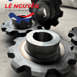 Nhông kéo xích cào liệu
